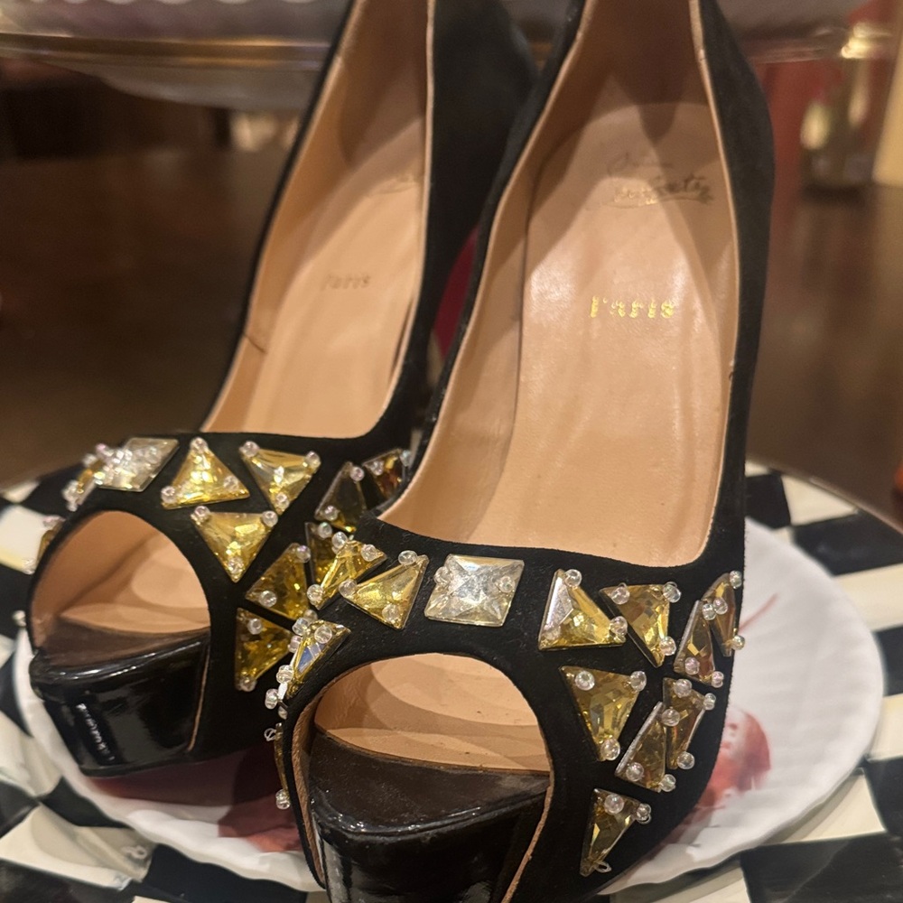 Chic Black and Gold Embellished Heels